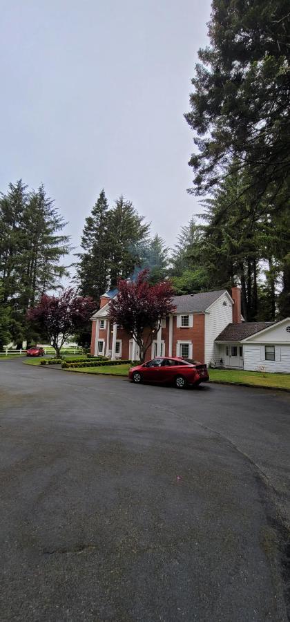 Shiraz Boutique B&B Crescent City Exterior photo